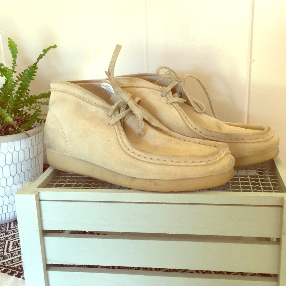 Duck head version of Clark’s Wallabees.